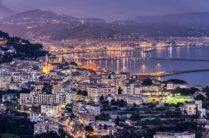 Casa Vacanze Amalfitan Coast Vietri Eksteriør billede